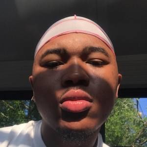 Meet your Posher, Shawn